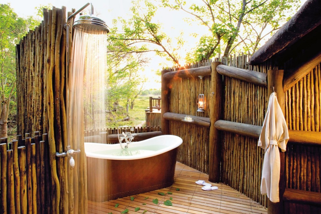 outdoor-bathroom-at-belmond-khwai-river-lodge-botswana-conde-nast-traveller-26jan15-pr_1440x960